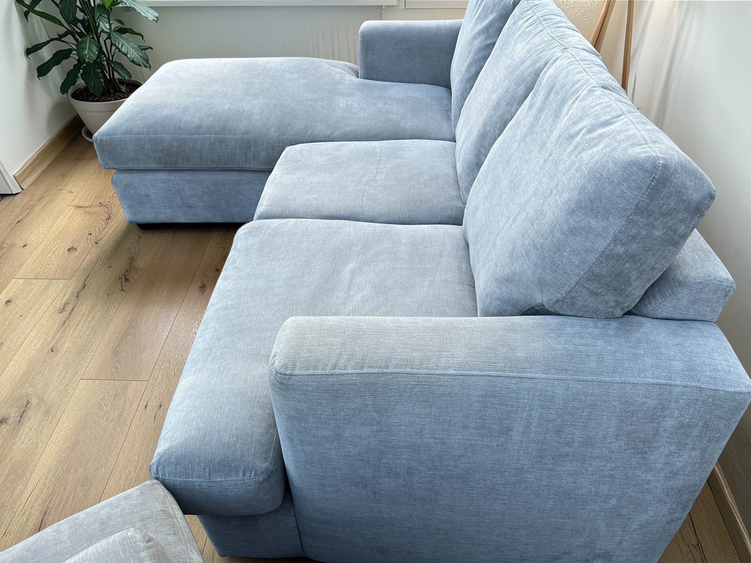 NEXT STRATUS CORNER SOFA & ARMCHAIR SET